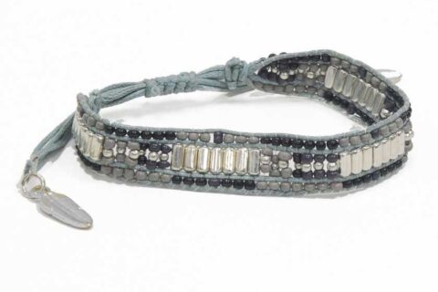 Bracelet à multiples perles - gris et argenté