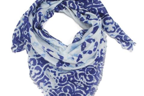 Foulard bleu vif