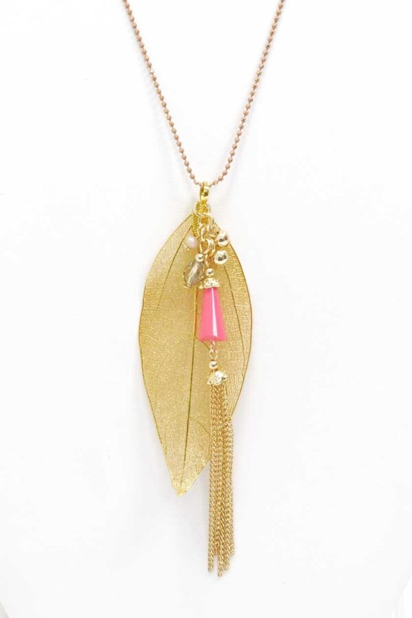 collier orné de feuille bohème