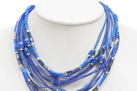 Collier bleu flash